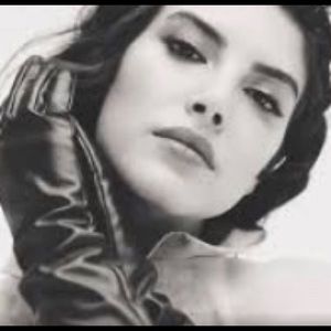 Meet your Posher, Diana